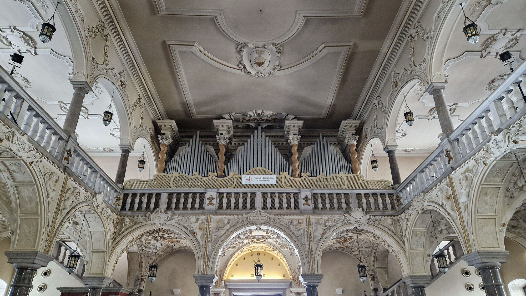Görz Kathedrale innen