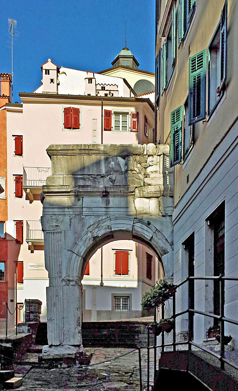 Triest Arco di Riccardo