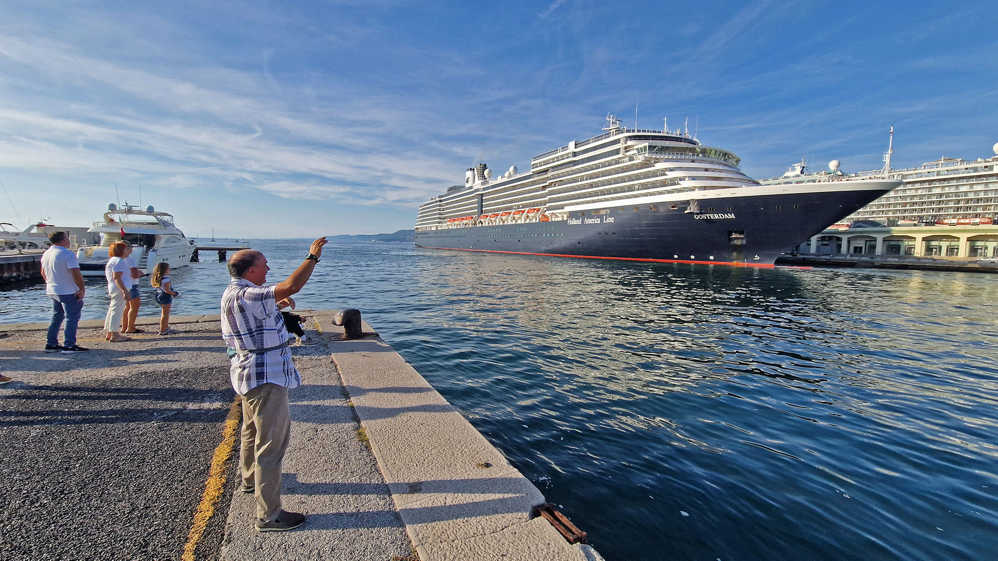 Triest Kreuzfahrtschiff Begrüßung