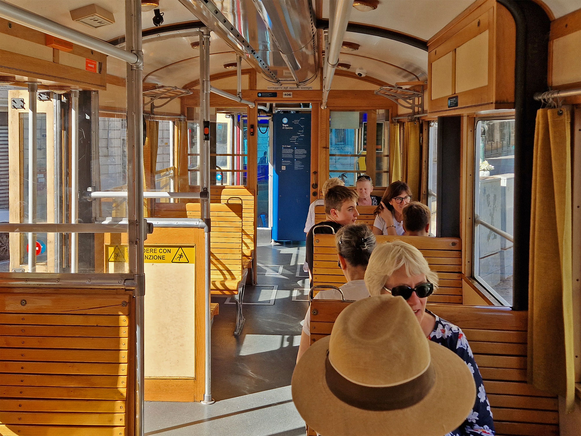 Triest Tram Innenaufnahme