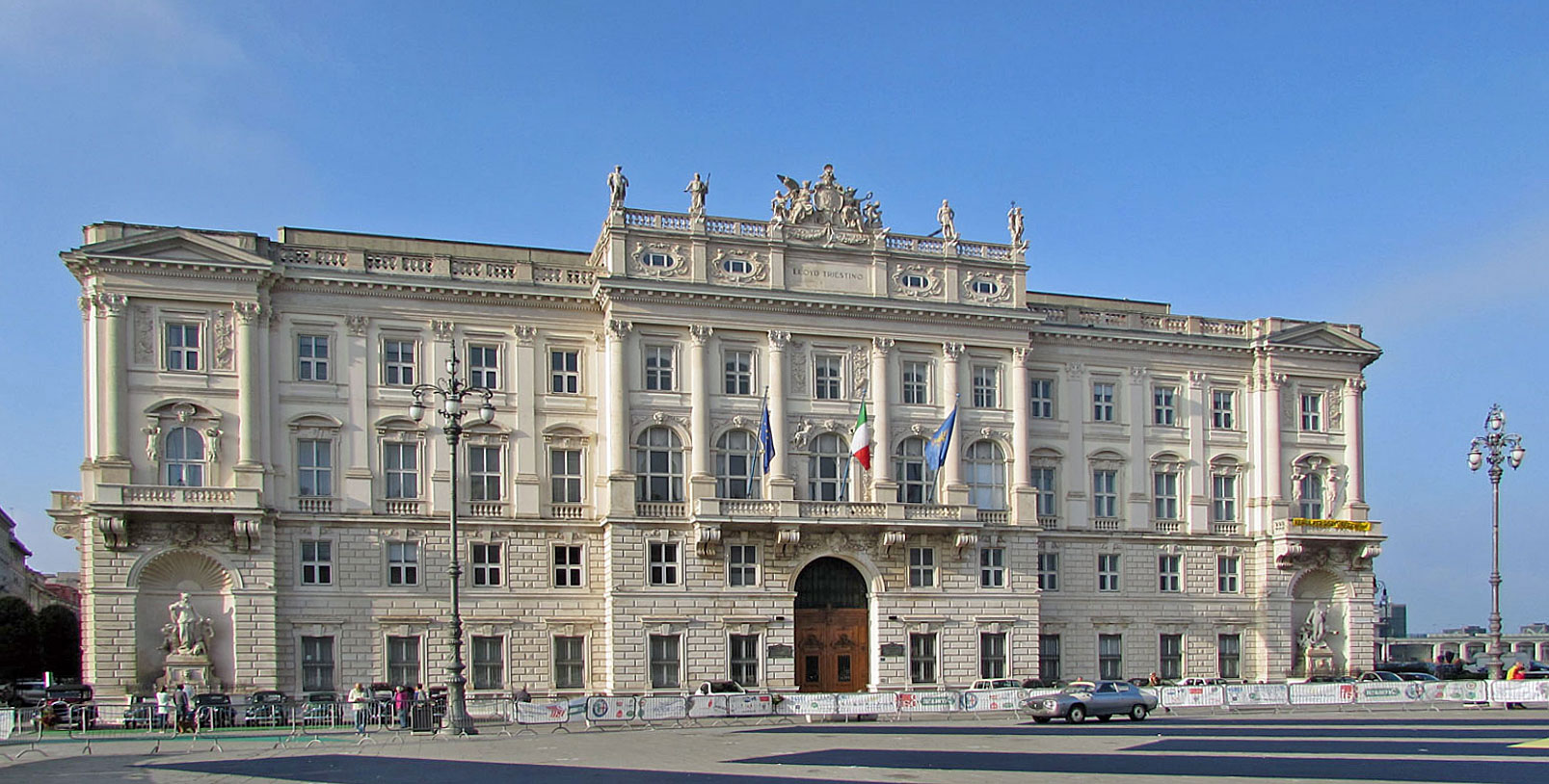 Triest Piazza Unita Lloyd Triestino